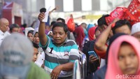 Jumlah pemudik yang akan menggunakan kereta api sebagai pilihan transportasi mudik pun diprediksi akan mencapai 24 ribu penumpang. Penambahan kereta pun dilakukan oleh PT. KAI untuk mengantisipasi habisnya tiket bagi para pemudik yang ingin merayakan lebaran bersama keluarga di kampung halaman.