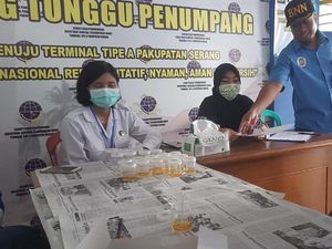 Hadapi Arus Mudik, Sopir di Terminal Serang Dites Urin