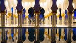 Foto: Masjid Cantik, Swarovski dan Karpet Terbesar Dunia