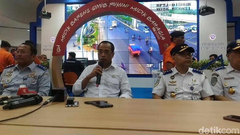 Tol Jakarta-Surabaya, Bensin Keliling Disiapkan di Brebes-Semarang Tol Jakarta-Surabaya, Bensin Keliling Disiapkan di Brebes-Semarang