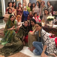 Mayangsari menggelar buka puasa di rumah mewahnya di kawasan Simprug, Senayan, Jakarta Selatan. Foto: Instagram