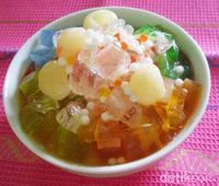 Menu Ke-26 : Segarnya Bakso Ayam dan Sapi Berkuah Gurih untuk Buka dan Sahur
