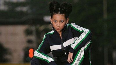 Kenalin Chloe Xaviera, Keponakan Agnez Mo yang Multitalent