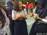 Heboh Hujan Uang di Halim
