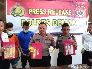 Edarkan Ratusan Butir Obat Terlarang, 3 Pemuda Diciduk Polisi Demak