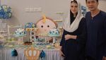 Romantisnya Adi Nugroho Saat Kulineran Bareng Istri