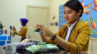 Peningkatan dana likuiditas terkait lebaran 2018 ini dikarenakan oleh pencairan Dana Sertifikasi Guru, Dana Bantuan Operasional Sekolah (BOS), Gaji ASN dan Pensiunan bulan Juni, Gaji ke-14 ASN dan Pensiunan serta THR ASN dan Pensiunan.
