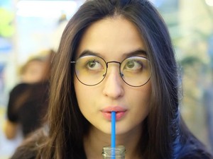 Kata Titi DJ soal Karier Stephanie Poetri