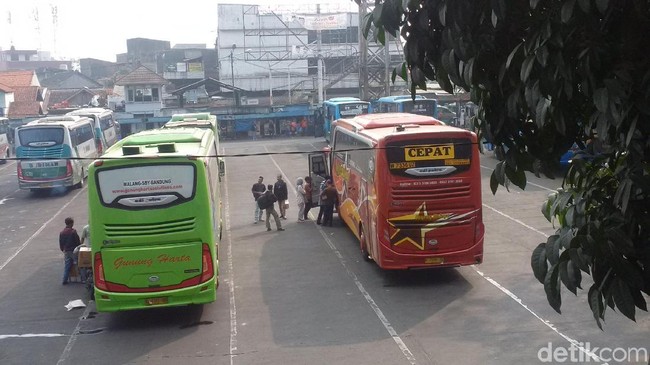 Warga Jabodetabek Curi Start Mudik, PNS Kerja dari Rumah Diperpanjang