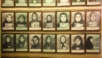 Tak hanya laki-laki, perempuan pun ikut dalam penyiksaan di penjara ini. Kasihan ya... (ebratmuseumir/Instagram)