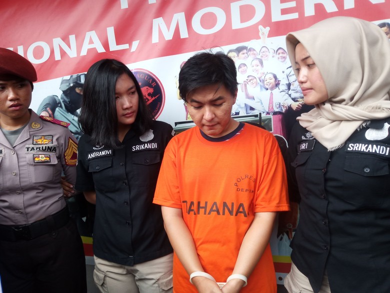 Polisi: Eks Guru Bahasa Inggris Cabuli Murid di Lingkungan Sekolah Polisi: Eks Guru Bahasa Inggris Cabuli Murid di Lingkungan Sekolah