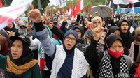 Suasana demo di depan Kedubes AS di Jakarta, Jumat (8/6/2018).
