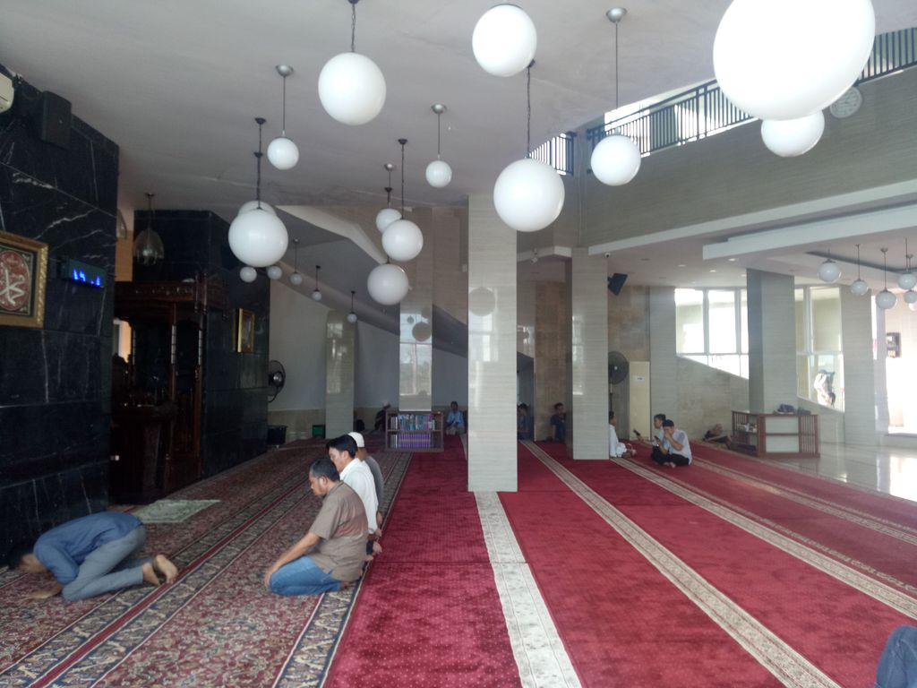 Masjid Amirul Mukminin makassar