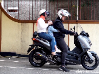 5 Cara Bikin Ban Motor Awet