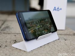 Unboxing Samsung Galaxy A6+