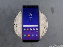 Unboxing Samsung Galaxy A6+