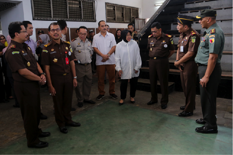 Pemkot Surabaya Berhasil Rebut Kembali Aset Gelora Pancasila Pemkot Surabaya Berhasil Rebut Kembali Aset Gelora Pancasila