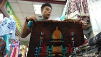 Cindy mengaku konsumennya datang dari berbagai daerah termasuk kawasan Jakarta, Cikarang, Depok dan beberapa kawasan lain.