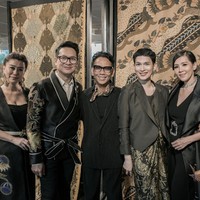 Batik for the World, dihelat di markas UNESCO, Paris, Prancis, 6-12 Juni 2018. Memamerkan ragam kecantikan batik Nusantara, Batik for the World dibuka dengan peragaan busana karya Oscar Lawalata, Edward Hutabarat, dan Denny Wirawan. Foto: Rio Motret/Image Dynamics