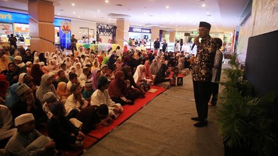 Lippo Buka Puasa Bersama Anak Yatim