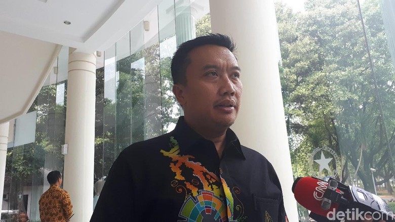 Menpora Temui Wapres Bahas Detail Persiapan Asian Games Menpora Temui Wapres Bahas Detail Persiapan Asian Games