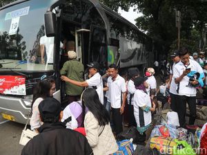 Jelang Lebaran PLN Berangkatkan 5.300 Pemudik
