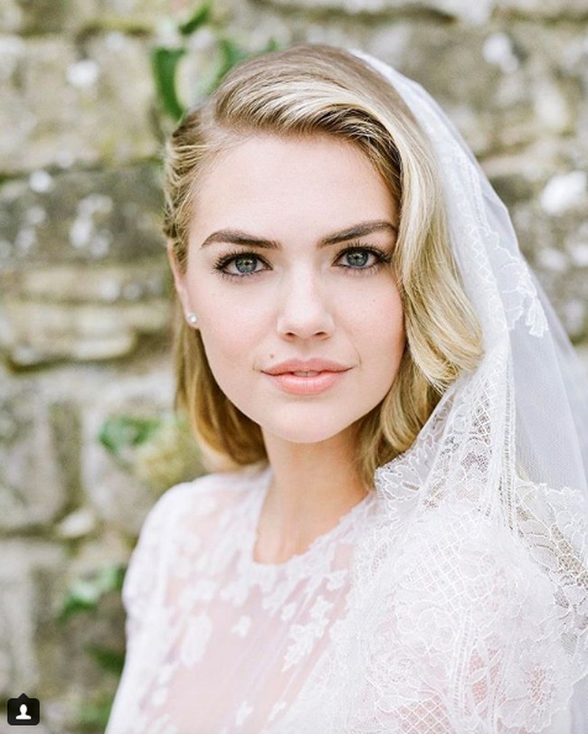 Sejak awal kiprahnya di industi model, Kate Upton telah menjalani pemotretan lingerie dan bikini. Ia bahkan menjadi model Sports Illustrated sebanyak tiga kali. Debutnya dimulai pada 2013.  Foto: Dok. Instagram/kateupton