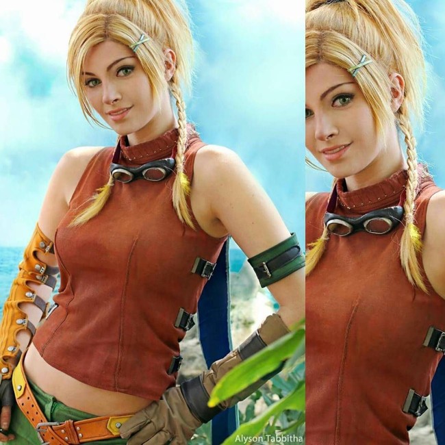 Bagaimana menurutmu dengan penampilan cosplay Alyson yang ini? Foto: Instagram