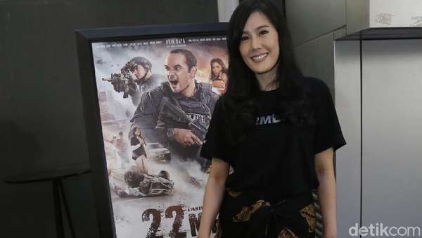 Ardina Rasti, si Desi yang Nyebelin di Film 22 Menit Ardina Rasti, si Desi yang Nyebelin di Film 22 Menit