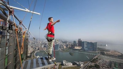8 Bungee Jumping Tertinggi Dunia