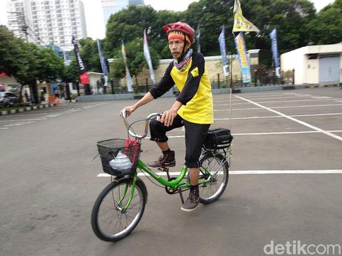 Gokil Mudik Jakarta Kebumen Naik  Sepeda  Mini  Harga Rp 120 