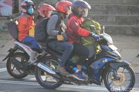 Pemudik Roda Dua Mulai Melintas Jalur Nagreg