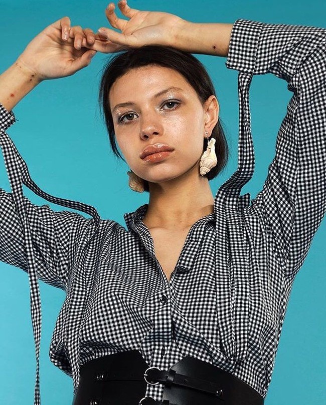 Karena kondisi kulitnya itu, Maya sempat mengalami depresi. Ia ingin hidup dengan normal. Ia bahkan sampai meninggalkan sekolah demi kesehatan mentalnya. Foto: Instagram Maya Spencer-Berkeley