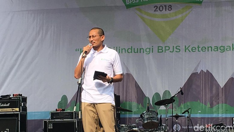 Sandiaga Mengaku Rutin Diskusi dengan Jokowi Sandiaga Mengaku Rutin Diskusi dengan Jokowi