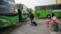 BPJS Ketenagakerjaan mengantar peserta mudik ke empat provinsi, yakni Jawa Tengah, Jawa Timur, Jawa Barat, Yogyakarta dan Bandar Lampung. Dok.BPJSTK