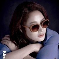 Kim Hye Soo lahir pada 1970 dan tetap terlihat menakjubkan serta awet muda. Ia pun sangat menjauhi makanan cepat saji dan melakukan perawatan untuk kulit serta tubuhnya. Foto: Istimewa