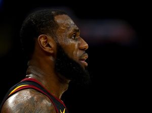 Kalah Lagi di Final NBA, LeBron James Bicara Soal Masa Depan
