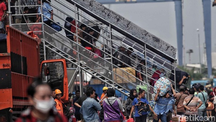 Sudah 3.042 Pemudik Berangkat dari Pelabuhan Tj Priok