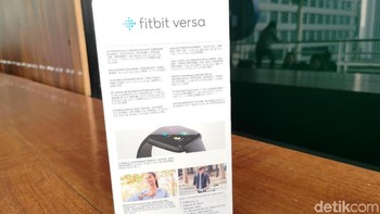 Fitbit Versa dirancang dengan dashboard mutakhir yang bisa memudahkan pengguna mengakses informasi terkait level capaian kesehatan dan kebugaran.   Foto: Muhammad Alif Goenawan/detikINET