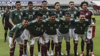 Meksiko yang baru saja ditunjuk sebagai salah satu tuan rumah bersama Amerika Serikat dan Kanada di Piala Dunia 2026. Tim ini ada di urutan ke-8 paling banyak dibicarakan netizen. Foto: Yuri Cortez/AFP