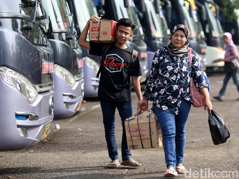 Terkendala Syarat, Mudik Gratis Jakarta-Ciamis Menyisakan 7 Bus Terkendala Syarat, Mudik Gratis Jakarta-Ciamis Menyisakan 7 Bus