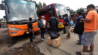 Puncak arus mudik dari terminal ini diperkirakan terjadi pada H-3. 
