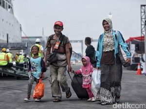 H-7 Lebaran, 50 Ribuan Pemudik Padati Pelabuhan Batam