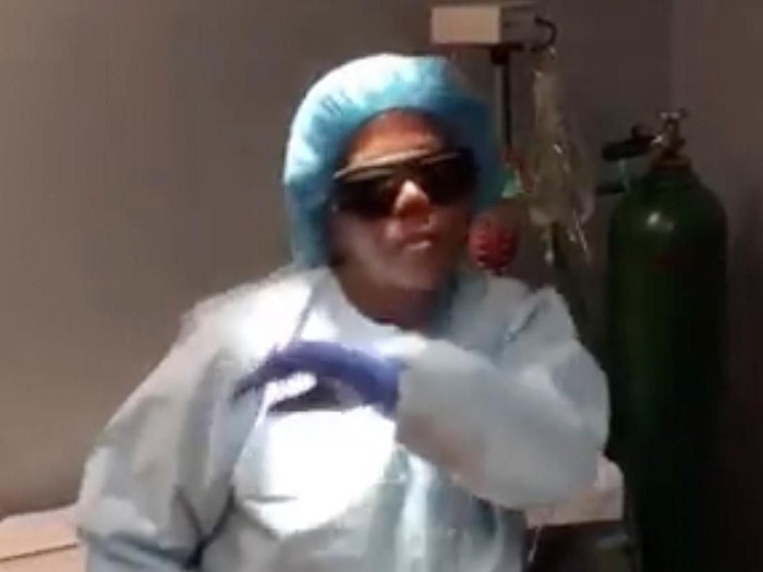 Viral! Video Dokter Berjoget dan Bernyanyi Saat Operasi Berujung Malpraktik, Dokter Ini Akhirnya Dituntut Viral! Video Dokter Berjoget dan Bernyanyi Saat Operasi Berujung Malpraktik, Dokter Ini Akhirnya Dituntut
