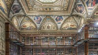 Morgan Library & Museum terletak di kota New York, Amerika Serikat. Perpustakaan ini pada awalnya adalah perpustakaan pribadi milik seorang bankir paling berpengaruh di Amerika, J.P. Morgan. Hingga pada tahun 1924, J.P. Morgan Jr. menghibahkan perpustakaan luar biasa ayahnya kepada publik. Di dalam perpustakaan ini pengunjung tidak hanya dapat membaca koleksi milik J.P Morgan, tetapi juga dapat melihat koleksi-koleksi yang dikumpulkan Morgan selama hidup. Istimewa/Boredpanda.