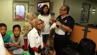 Tak hanya itu, Peserta program mudik bareng Guyub Rukun BUMN 2018 menempati ruang penumpang diatas KM Dorolonda di pelabuhan penumpang Tanjung Priok, Jakarta, Sabtu (9/6) lalu .Foto: dok. Pelni