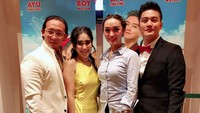 Penampilan Zaskia Gotik yang membuat heboh dengan tas Hermes merah senilai Rp 1,24 M. Foto: Zaskia Gotik (Pool)
