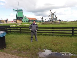 Melihat Kincir Angin Langsung di Negara Asalnya