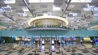 Didapuk sebagai bandara terbaik di dunia. Bandara Changi di Singapura hanya berhasil masuk peringkat kedelapan untuk urusan konektivitas (CNBC)