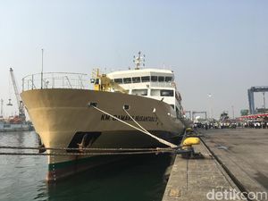 Ribuan Pemotor Ikut Mudik Gratis Kemenhub Naik Kapal Laut